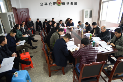 早謀劃、早部署、早行動，扎實(shí)做好2018年脫貧規(guī)劃工作