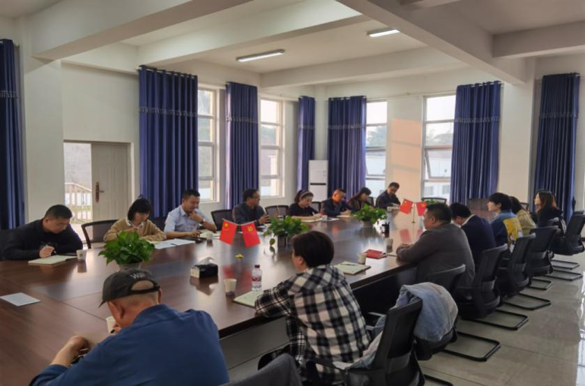 集團公司二支部開展“重溫紅色記憶,牢記初心使命”主題黨日活動